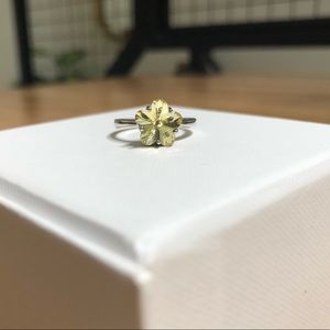 Swarovski Yellow Crystal Flower Ring